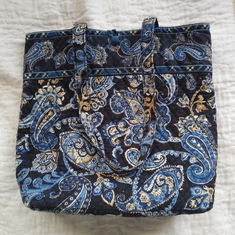 Vera Bradley "Windsor Navy" Tote Bag